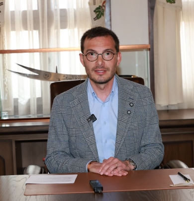 BAŞKAN YAZICIOĞLU: BİR HİSSE BAĞIŞLA, BİR AİLEYE BAYRAM OLSUN