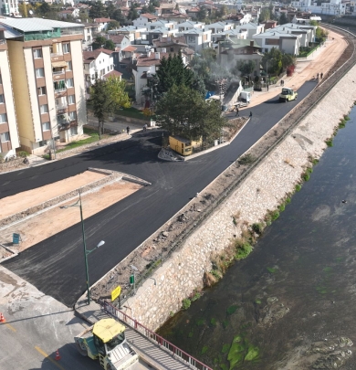 TOKAT BELEDİYESİ ASFALT’TA HIZ KESMİYOR