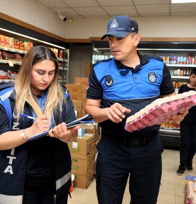 TOKAT BELEDİYESİ’NDEN MARKETLERDE SIKI DENETİM