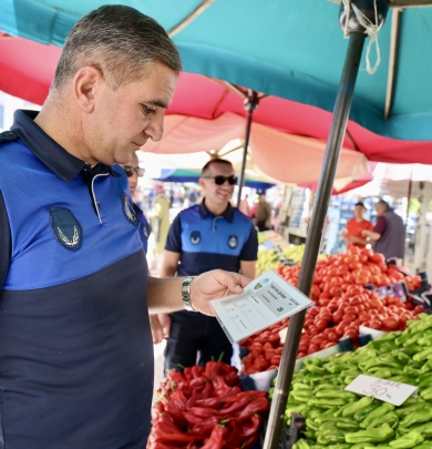 TOKAT BELEDİYESİ'NDEN PAZARCI ESNAFINA TANITIM LEVHASI