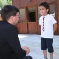BAŞKAN YAZICIOĞLU'NDAN MİNİK BURAK'A ANLAMLI ÖDÜL