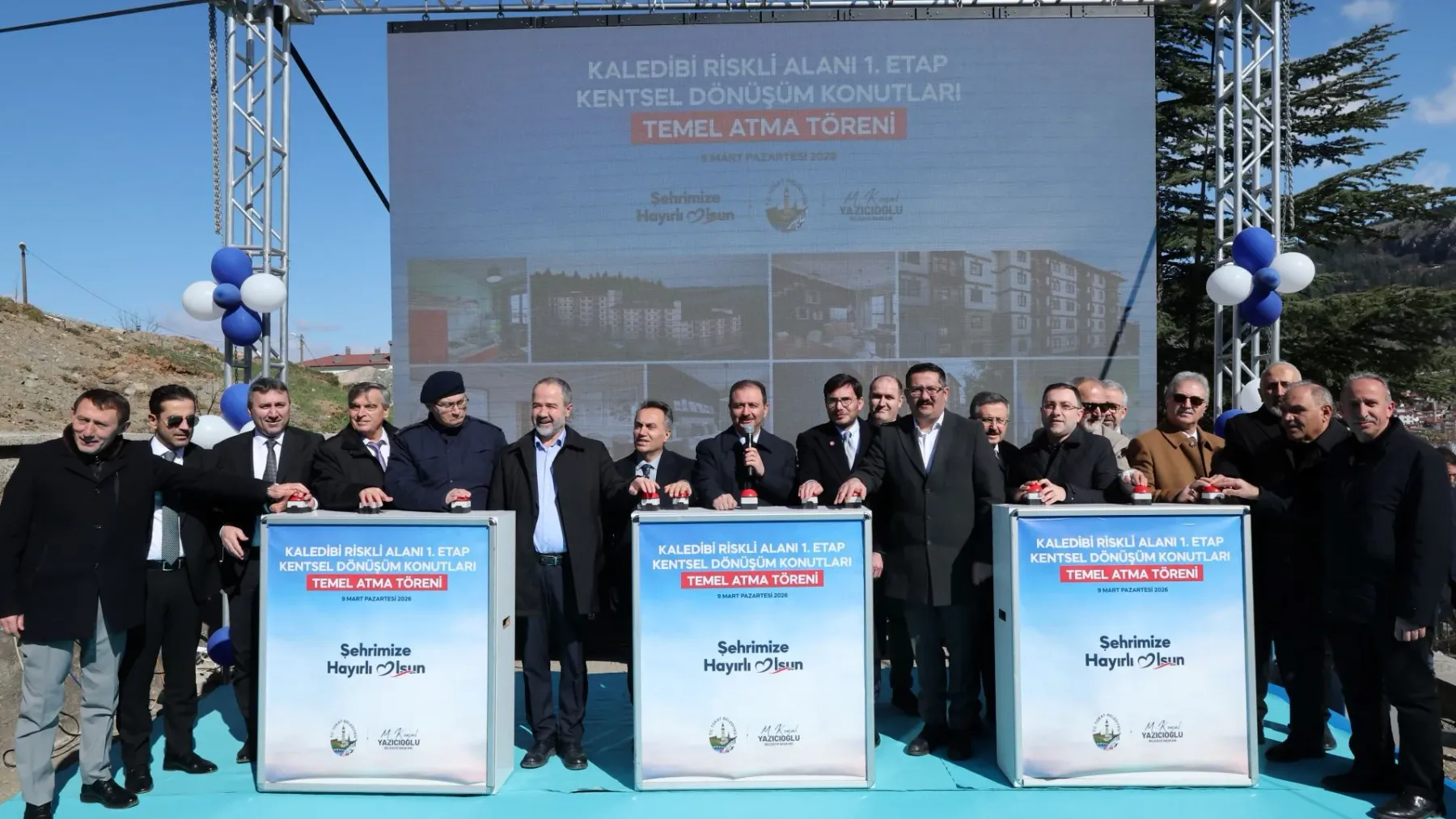 KENTSEL DÖNÜŞÜM 1. ETAP KONUTLARIN TEMEL ATMA TÖRENİ GERÇEKLEŞTİRİLDİ