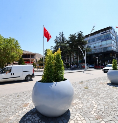 CUMHURİYET MEYDANI’NA MODERN DOKUNUŞ
