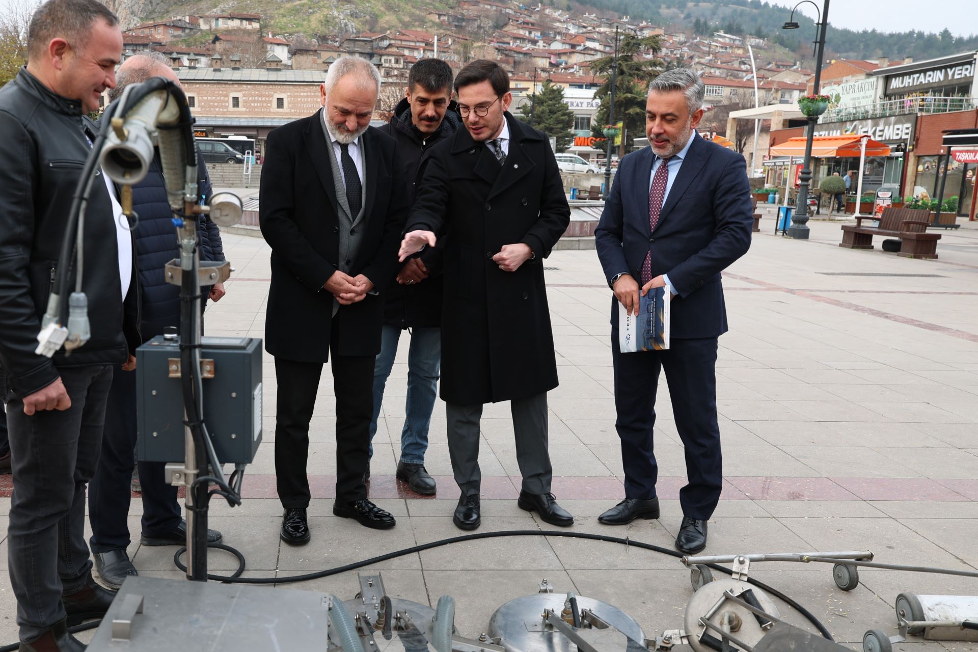 BAŞKAN YAZICIOĞLU: YERLİ ÜRETİM GENEL AMAÇLI TEMİZLİK ARACIMIZ HAYIRLI OLSUN